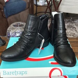BareTraps Black Ruched Ankle Boots